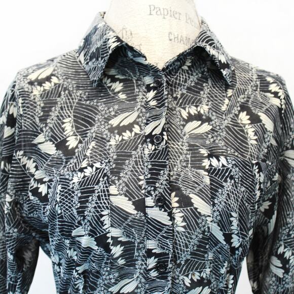 William B Abstract Print Wrap Maxi Dress Tie Waist Collared Neck Button Small - Picture 3 of 10